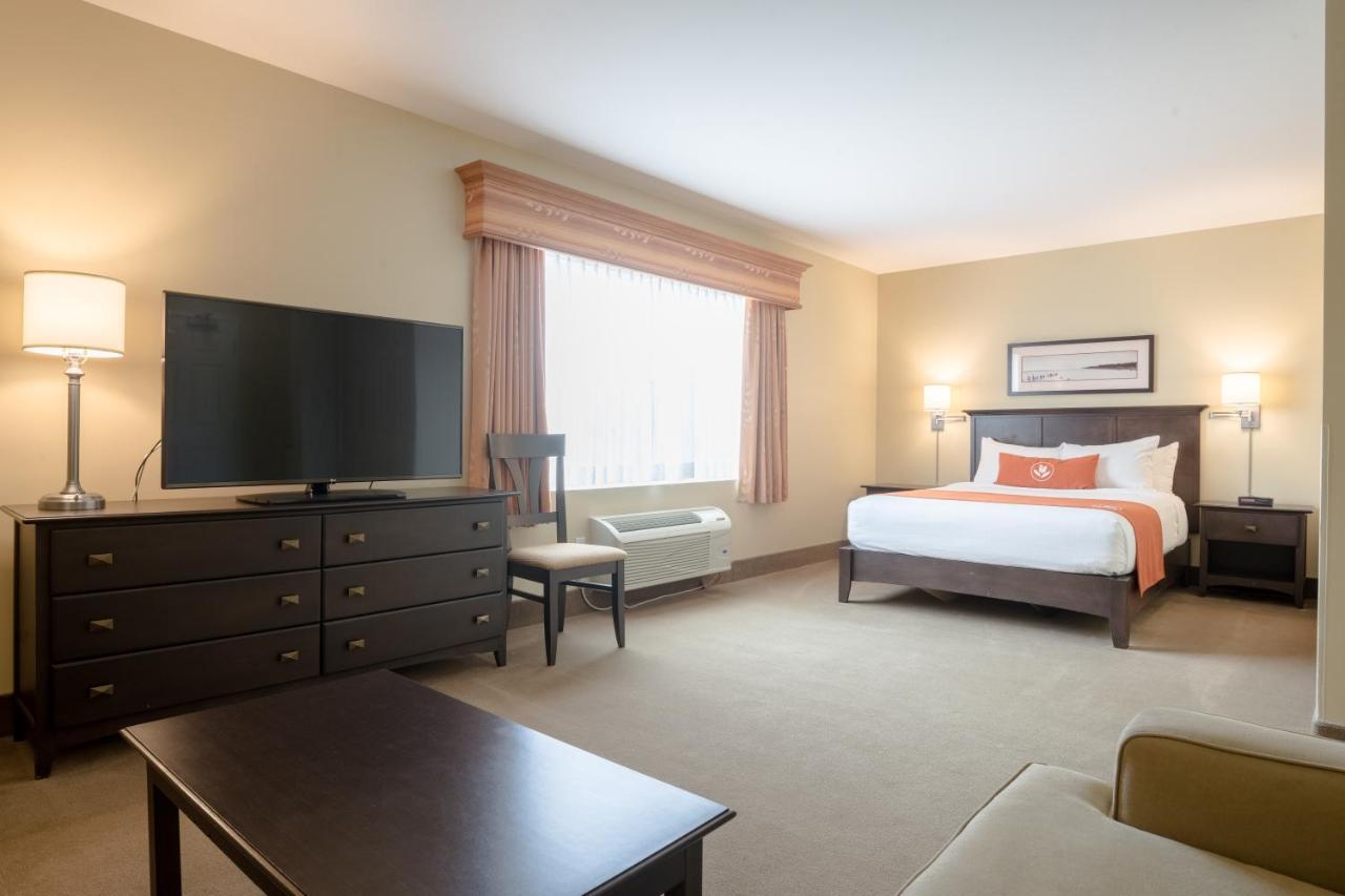 Amsterdam Inn & Suites Сассекс Екстер'єр фото